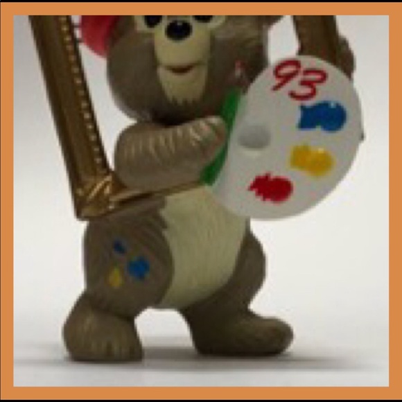 HALLMARK KEEPSAKE ARTIST BEAR `93 ORNAMENT NIB - Picture 6 of 7